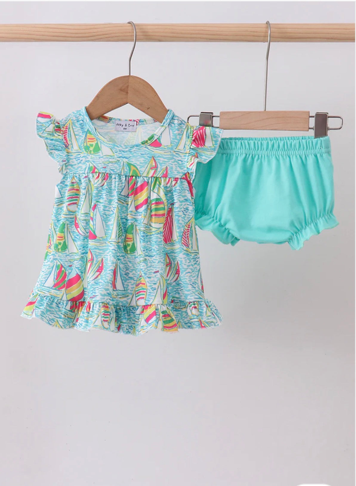 Turquoise/Pink Sailboat Print Bloomer Set