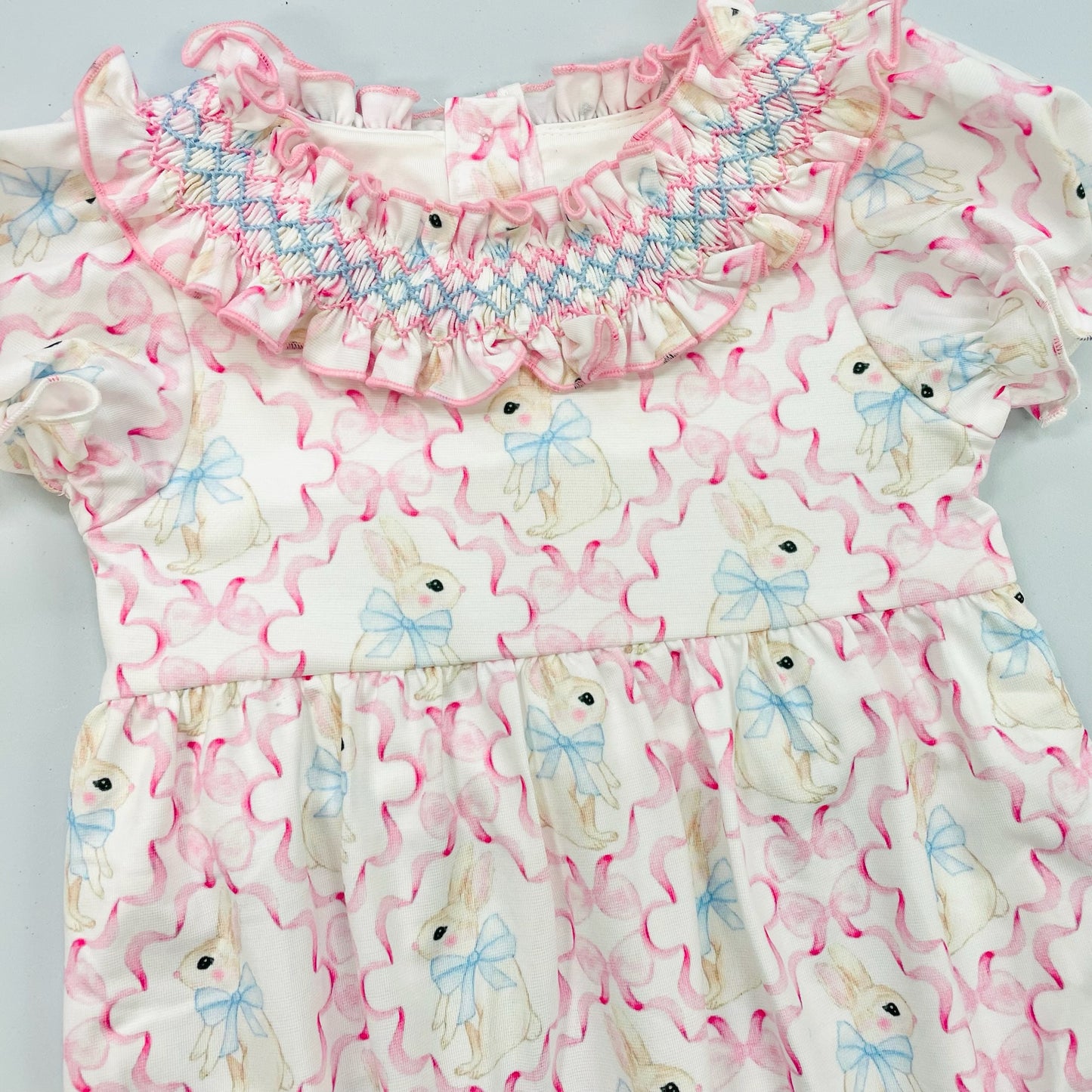Elizabeth Ann Girls Smocked Bunny and Bows Bubble